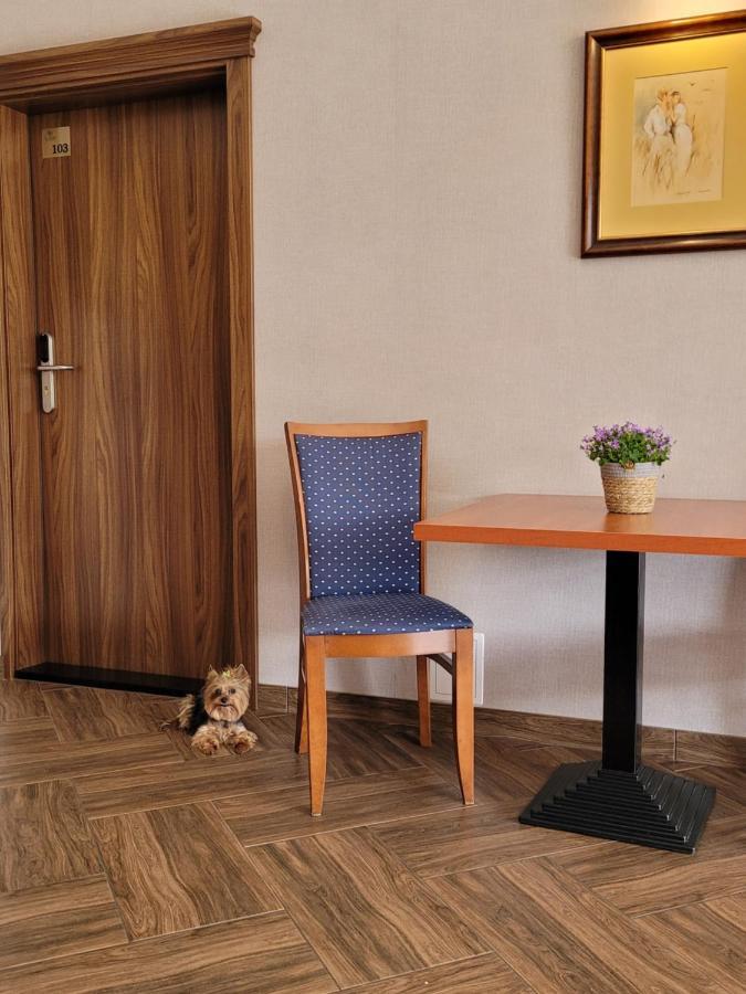 Virgo B&B Biznes Rumia Dış mekan fotoğraf