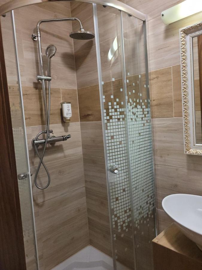 Virgo B&B Biznes Rumia Dış mekan fotoğraf