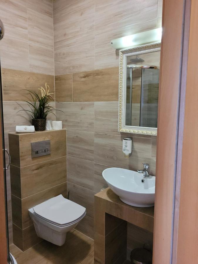 Virgo B&B Biznes Rumia Dış mekan fotoğraf
